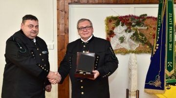 Ing. Ladislav Vitoul discussing with the president